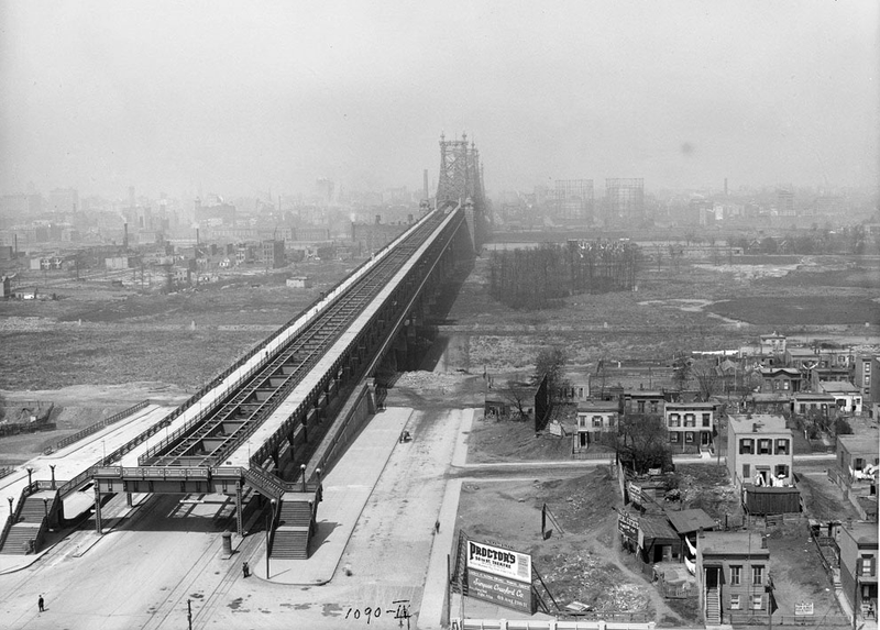 Illustration for article titled 22 Images From NYC's Golden Age of Bridge Building